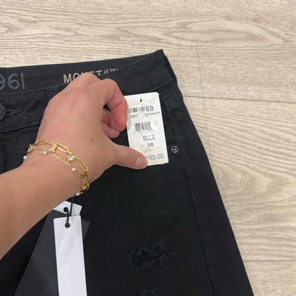 Monet black destroyed shorts - Picture 5 of 10